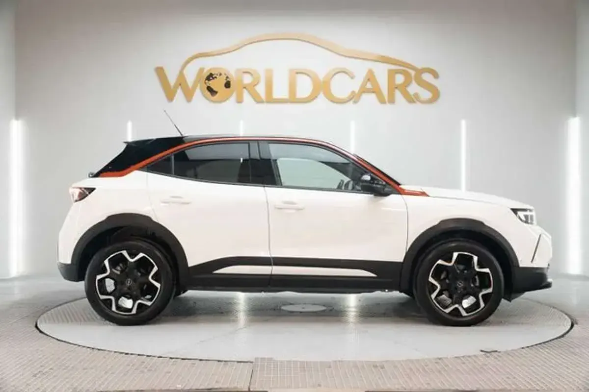 Usado Opel Mokka 136 CV (100 kW) 2023 Blanco SUV