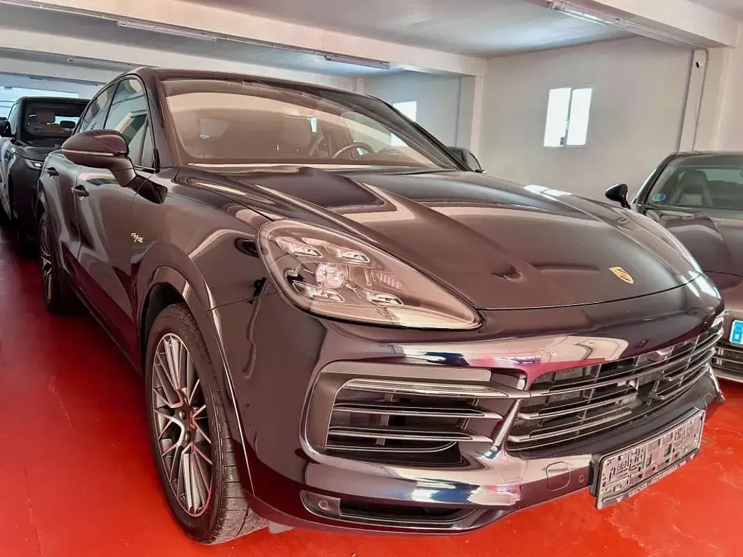 Usado Porsche Cayenne 462 CV (339 kW) 2022 Negro SUV