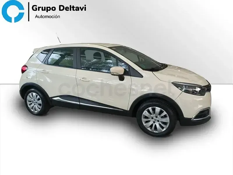 Usado Renault Captur Intens 90 CV (66 kW) 2014 Blanco SUV