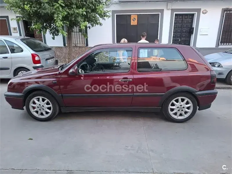 Usado VW Golf III Edition 115 CV (84 kW) 1994 Granate Berlina