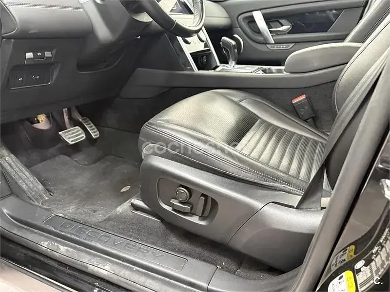 Usado Land Rover Discovery Sport SE 150 CV (110 kW) 2020 Negro SUV