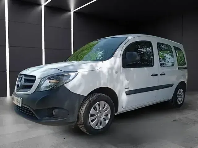 Usado Mercedes Citan 109 90 CV (66 kW) 2013 Blanco Monovolumen