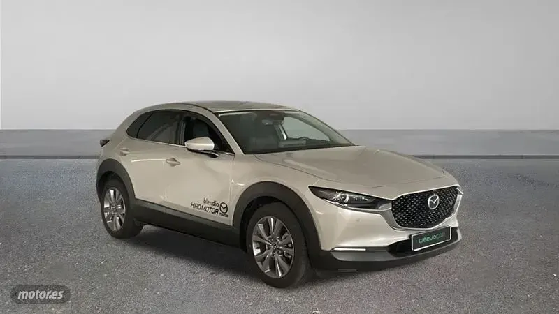Usado Mazda CX-30 Exclusive-Line 140 CV (102 kW) 2024 Beige SUV