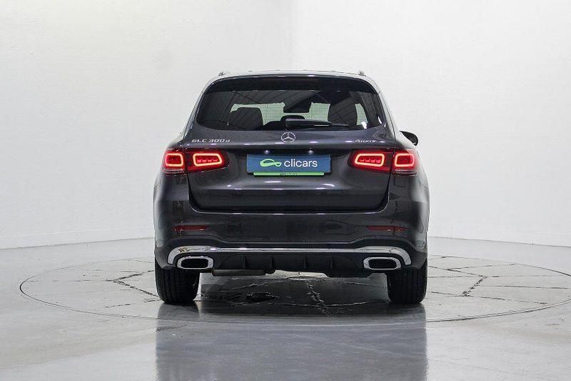 Usado Mercedes GLC300 245 CV (180 kW) 2021 Gris SUV