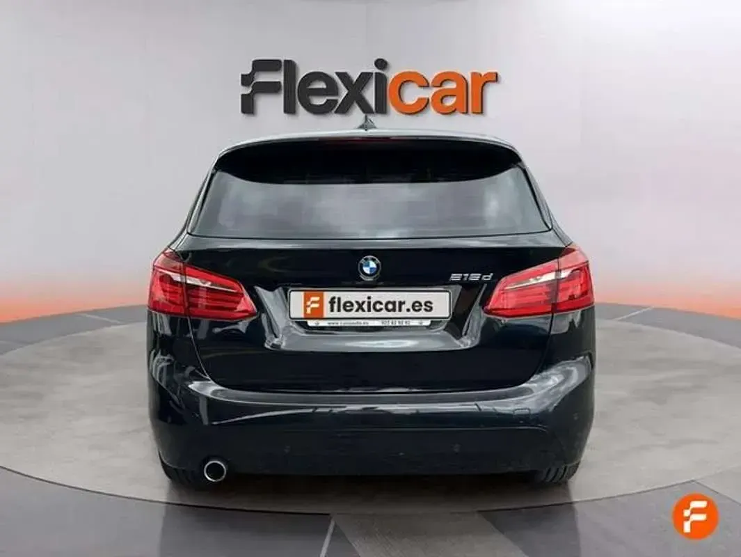 Usado BMW 216 116 CV (85 kW) 2018 Negro Monovolumen