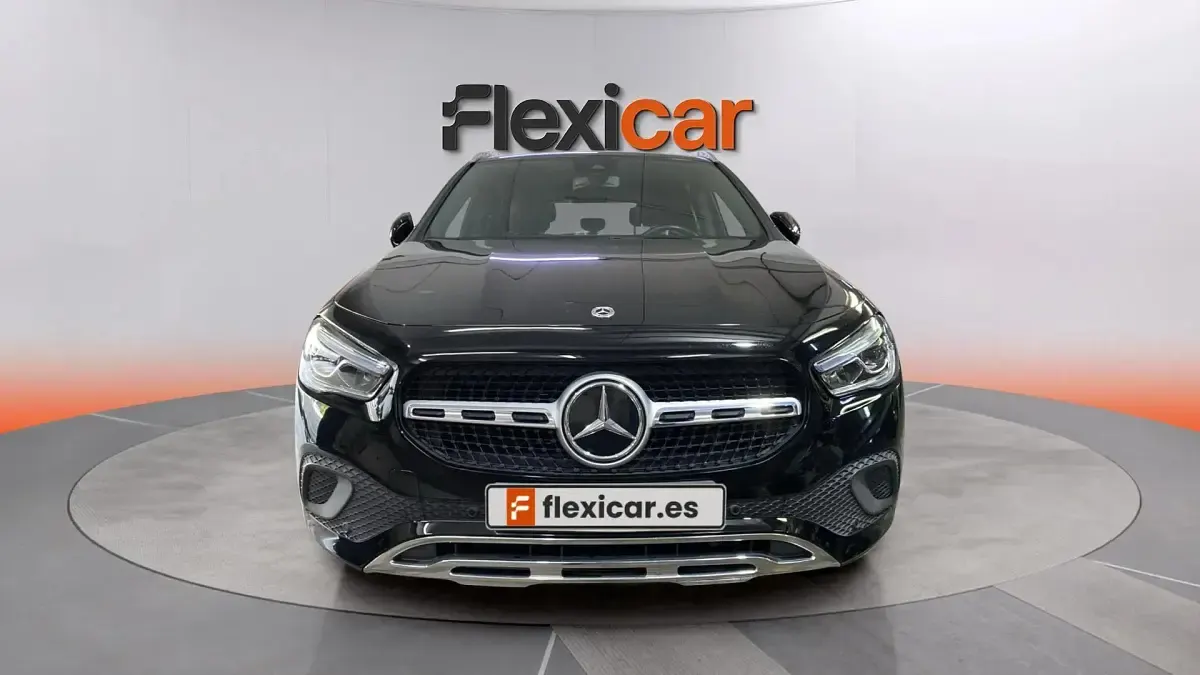 Usado Mercedes GLA200 150 CV (110 kW) 2023 Negro SUV