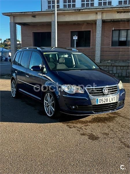 Usado VW Touran Highline 170 CV (125 kW) 2008 Azul Monovolumen
