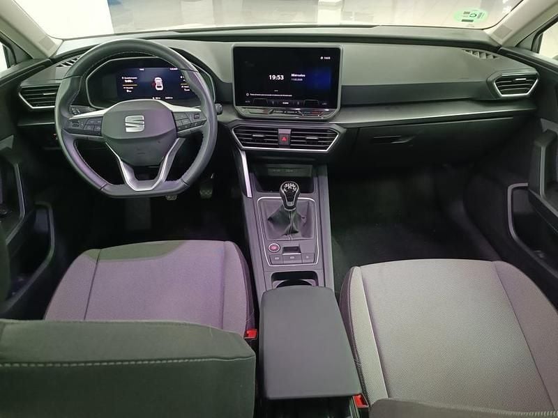 Usado Seat Leon Style 116 CV (85 kW) 2025 Blanco Berlina