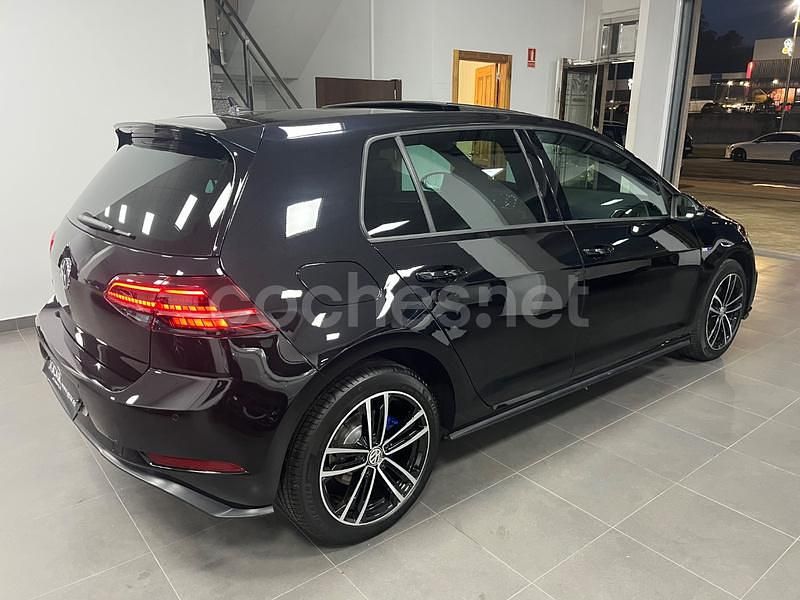 Usado VW Golf VII GTE 204 CV (150 kW) 2017 Negro Berlina
