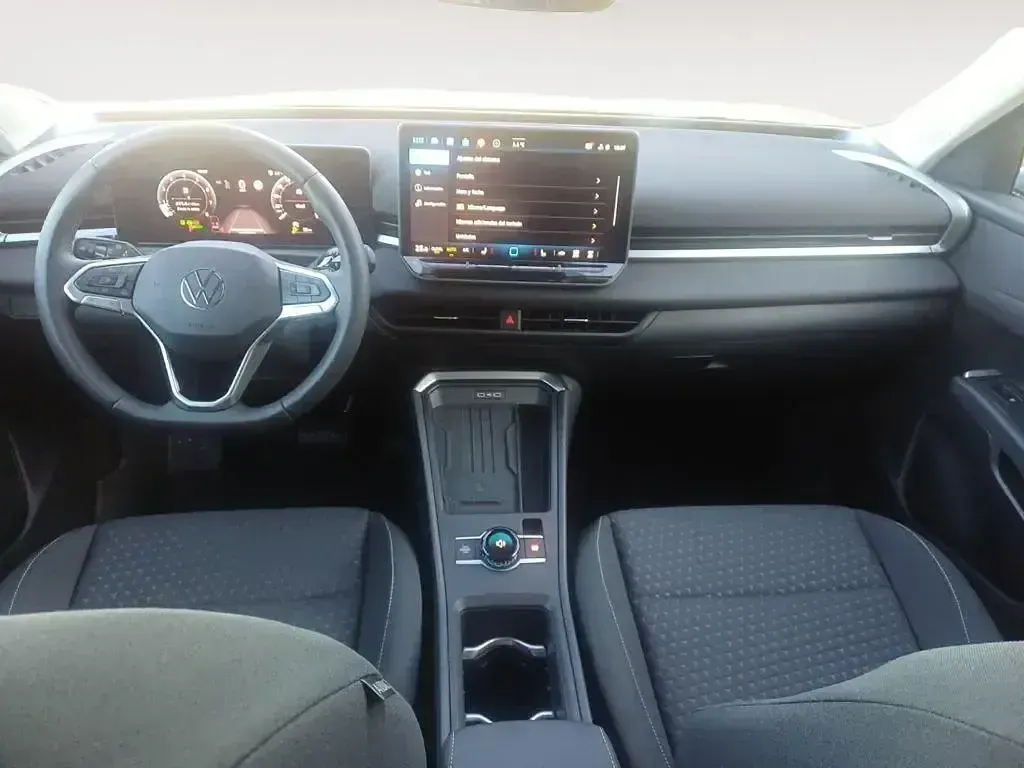 Usado VW T-Roc Cabriolet Edition 116 CV (85 kW) 2025 Amarillo SUV