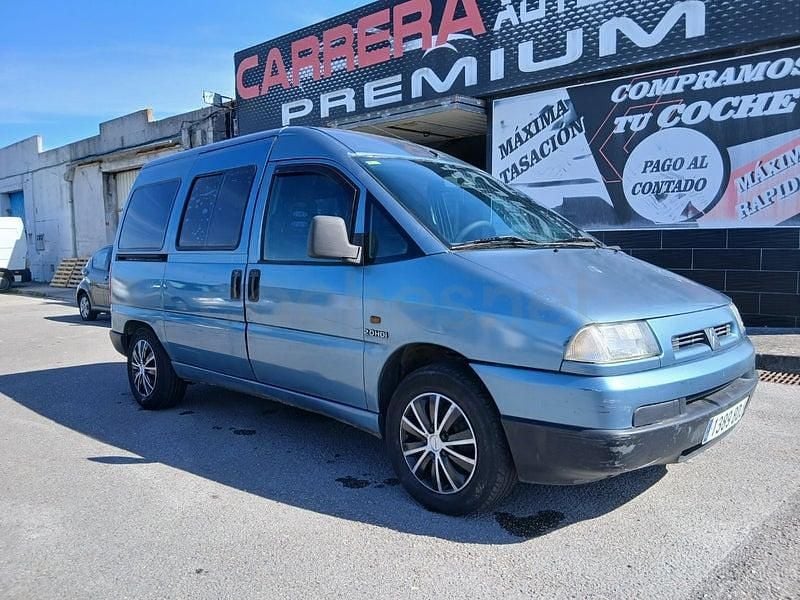 Usado Citroën Jumpy Comfort 92 CV (67 kW) 2000 Azul Monovolumen