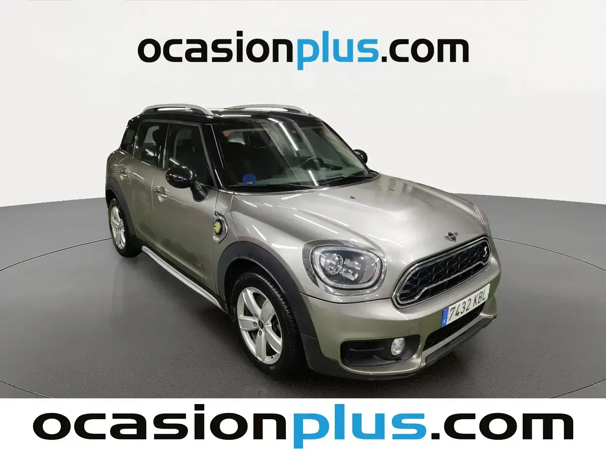 Usado Mini Cooper S Countryman 224 CV (164 kW) 2017 Gris plata SUV