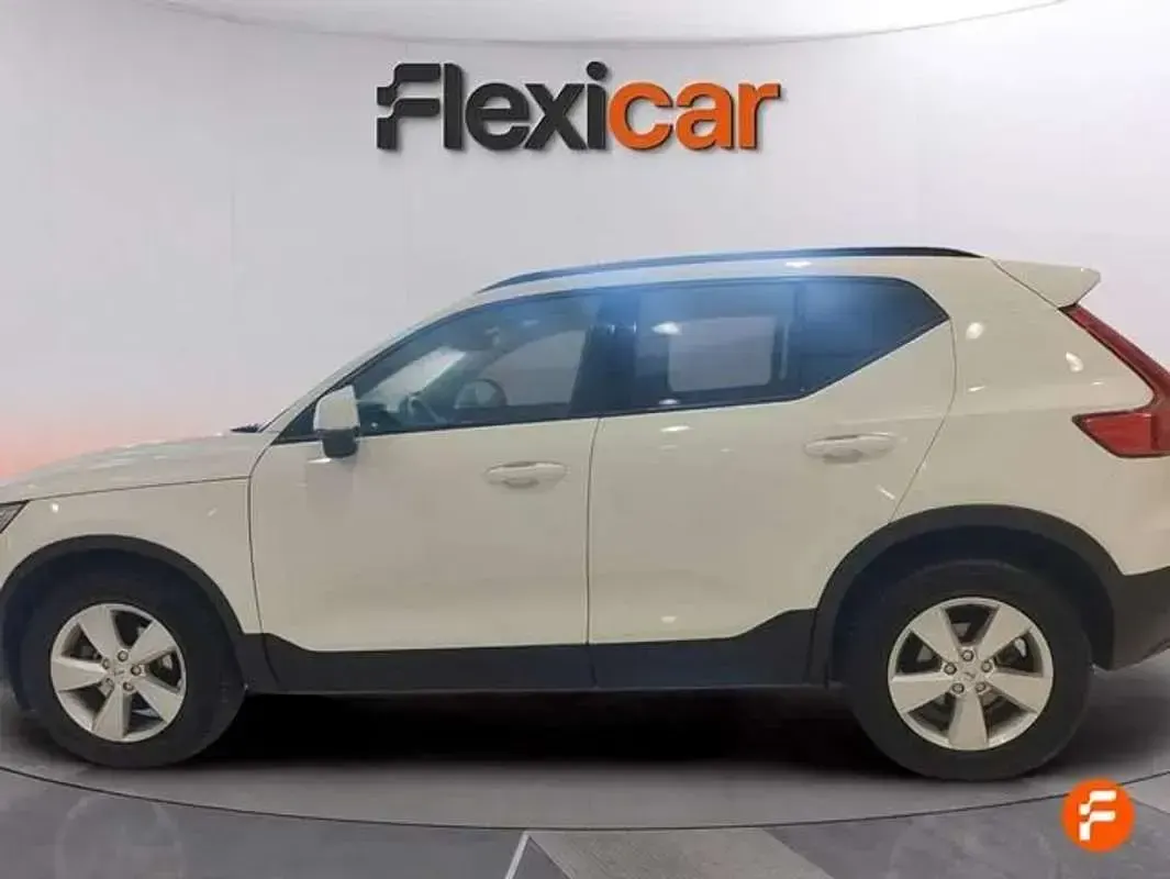 Usado Volvo XC40 150 CV (110 kW) 2018 Blanco SUV