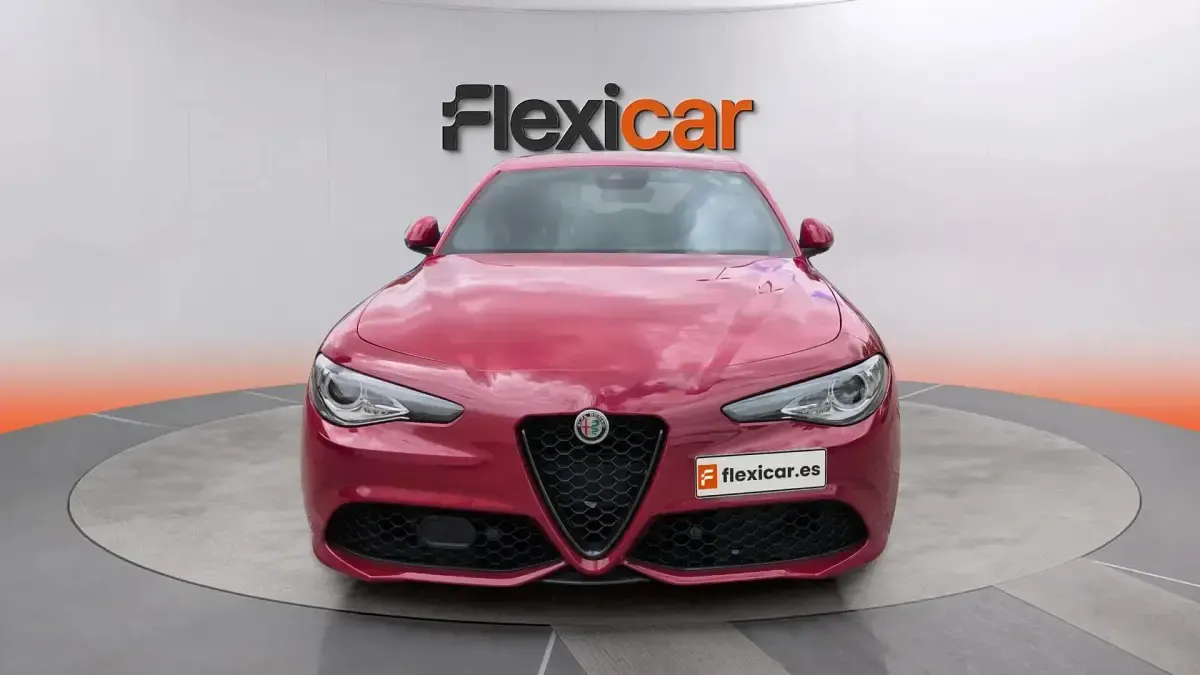 Usado Alfa Romeo Giulia Sprint 190 CV (139 kW) 2022 Rojo Berlina