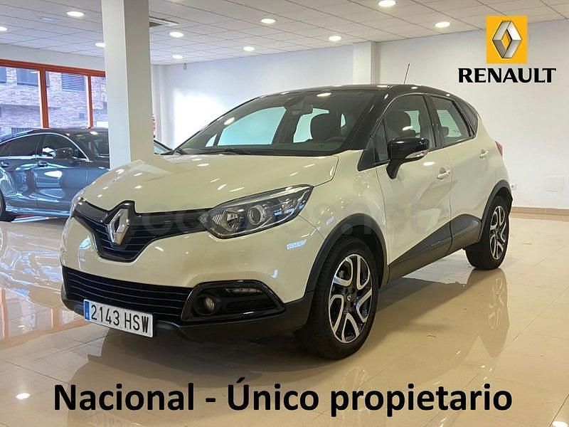 Usado Renault Captur Zen 90 CV (66 kW) 2014 Beige SUV