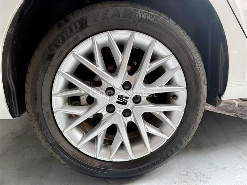 Usado Seat Ibiza FR 110 CV (80 kW) 2022 Blanco Utilitario
