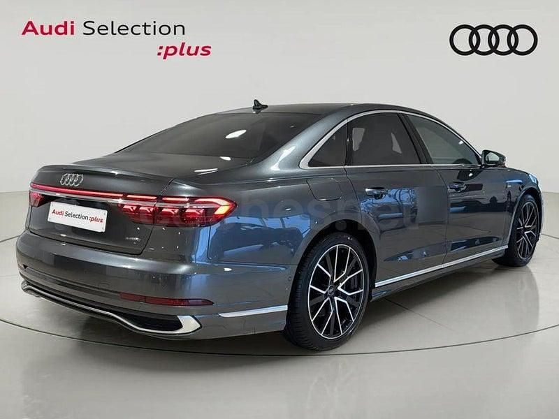 Usado Audi A8 S-Line 286 CV (210 kW) 2025 Gris / plata Berlina