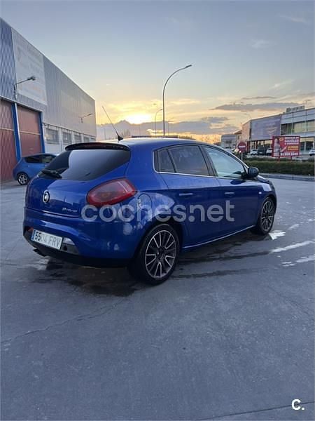 Usado Fiat Bravo Sport 150 CV (110 kW) 2007 Azul Utilitario