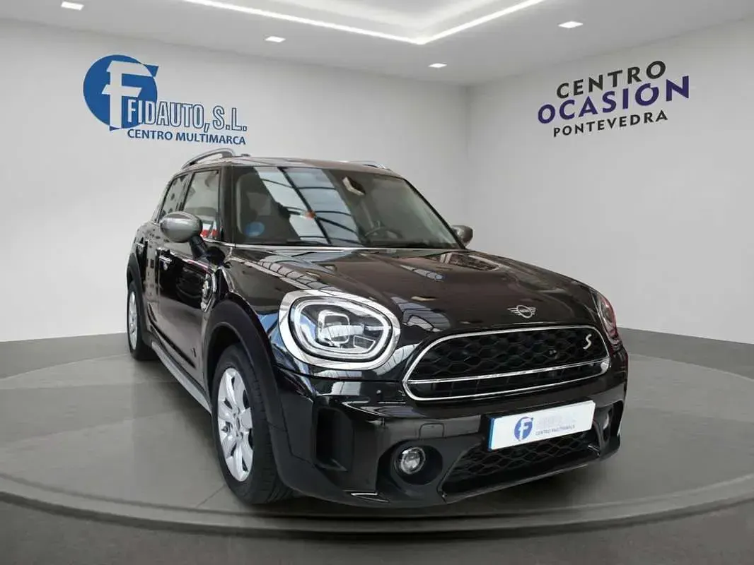 Usado Mini Cooper Countryman 220 CV (161 kW) 2022 Negro SUV