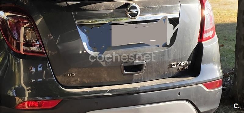 Gris / plata Usado 2016 Opel Mokka X Excellence SUV | 12.000 € (Precio justo) - Imagen 1/4