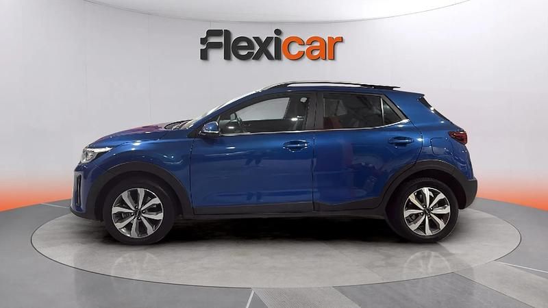 Usado Kia Stonic 101 CV (74 kW) 2022 Azul SUV