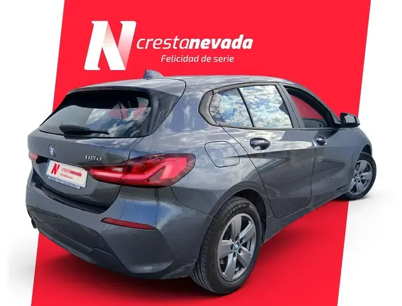 Usado BMW 116 Comfort Edition 116 CV (85 kW) 2020 Gris / plata Utilitario