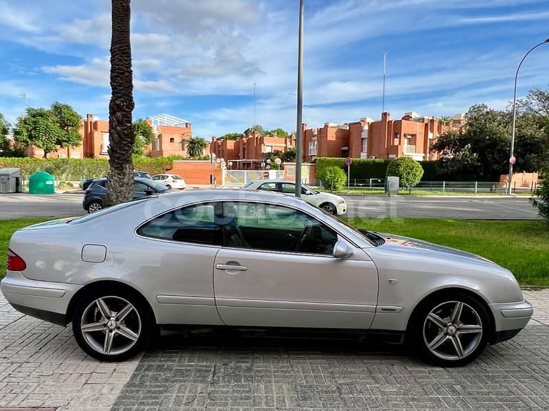 Usado Mercedes CLK320 Elegance 218 CV (160 kW) 1999 Gris / plata Coupe