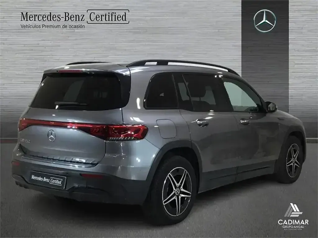 Usado Mercedes EQB250 139 kW (190 CV) 2022 Gris SUV