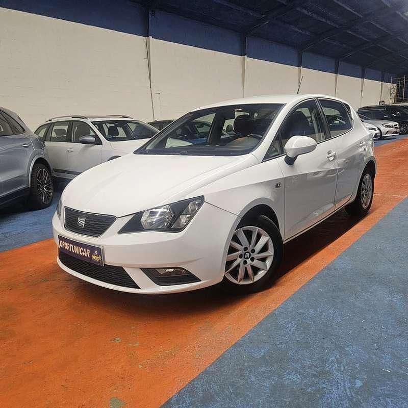 Usado Seat Ibiza Style 90 CV (66 kW) 2017 Blanco Utilitario