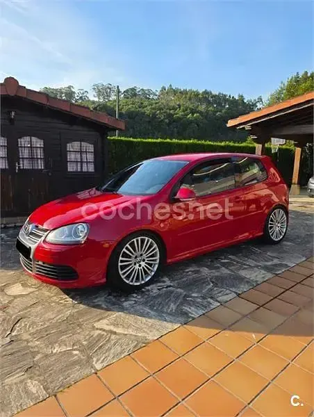 Usado VW Golf IV R 250 CV (183 kW) 2006 Rojo Berlina