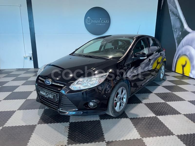 Negro Usado 2014 Ford Focus Sport Berlina | 7490 € (Precio justo) - Imagen 1/4