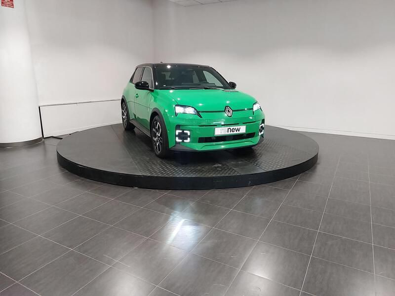 Usado Renault R5 Techno 110 kW (150 CV) 2025 Verde Utilitario