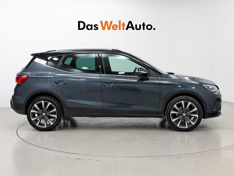 Usado Seat Arona FR 115 CV (84 kW) 2025 Gris SUV