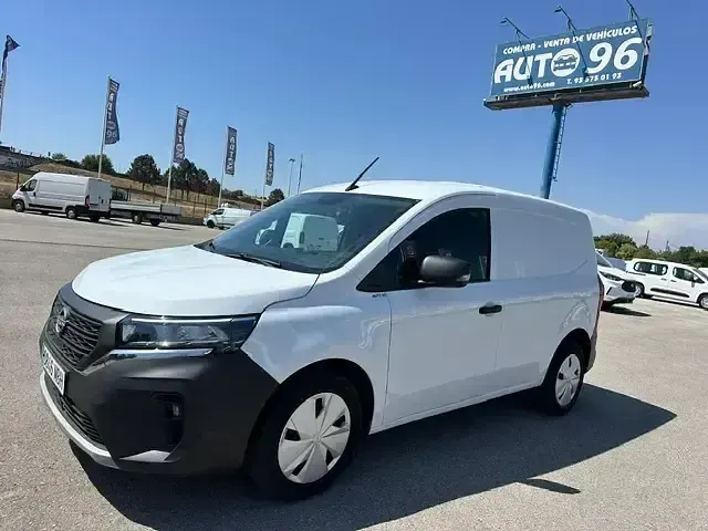 Usado Nissan Townstar Comfort 130 CV (95 kW) 2022 Blanco