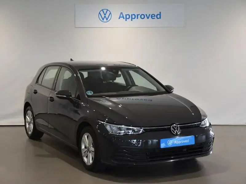 Gris/plata Usado 2021 VW Golf VIII | 21.990 € (Precio justo) - Imagen 1/4