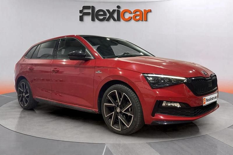 Rojo Usado 2023 Skoda 110 R Monte Carlo Berlina | 18.990 € - Imagen 1/4