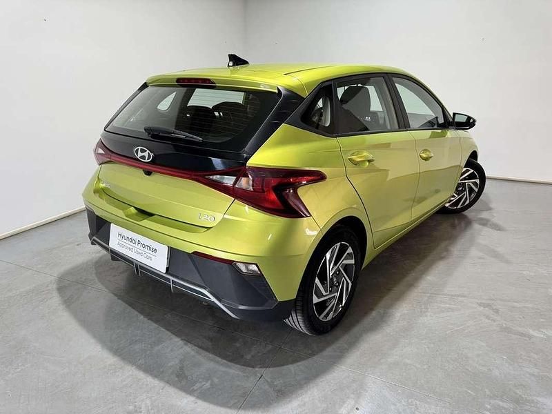 Brugt Hyundai i20 84 HK (61 kW) 2024 Gul Hatchback
