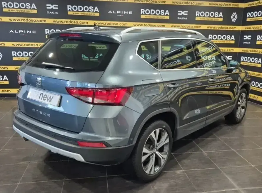 Usado Seat Ateca XCELLENCE 150 CV (110 kW) 2020 Gris / plata SUV