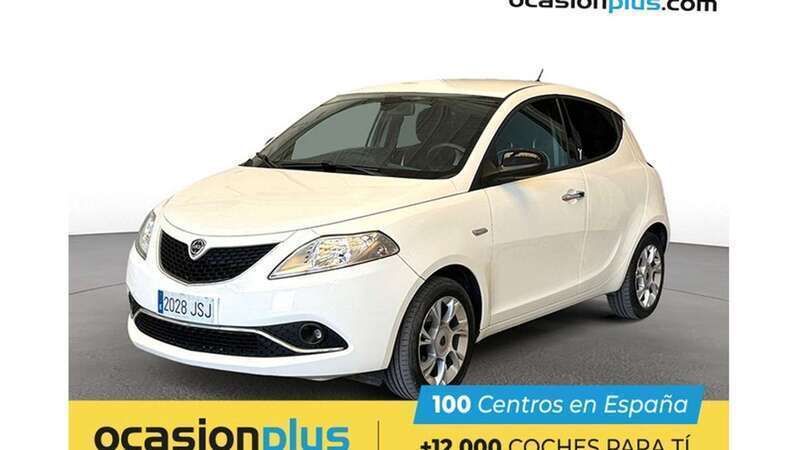 Blanco Usado 2016 Lancia Ypsilon Gold Utilitario | 8850 € (Precio justo) - Imagen 1/4
