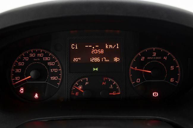 Usado Citroën Jumper 120 CV (88 kW) 2019 Blanco Monovolumen