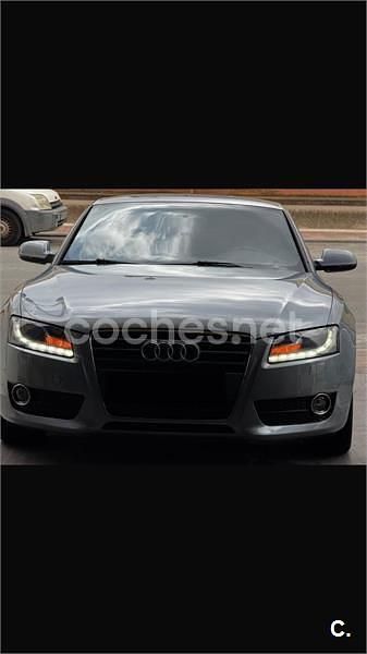 Gris / plata Usado 2009 Audi A5 Coupe | 9500 € (Buen precio) - Imagen 1/4