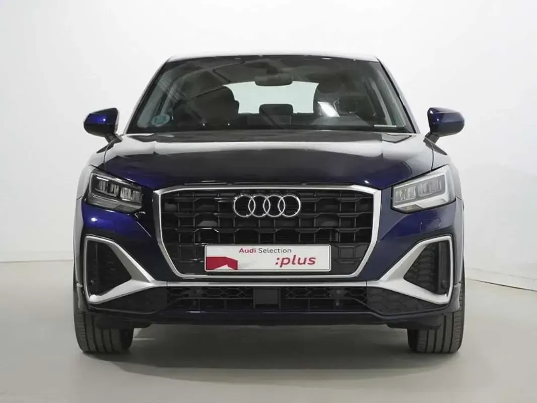Usado Audi Q2 S-Line 116 CV (85 kW) 2023 Azul SUV
