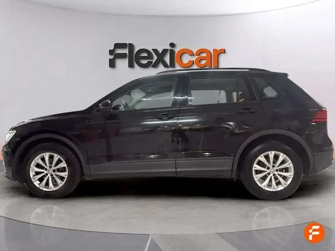 Usado VW Tiguan Edition 150 CV (110 kW) 2017 Gris SUV