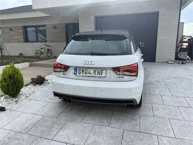 Usado Audi A1 Sportback 125 CV (91 kW) 2018 Blanco Utilitario