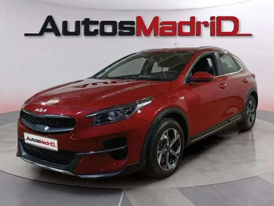 Usado Kia XCeed 120 CV (88 kW) 2022 Rojo SUV