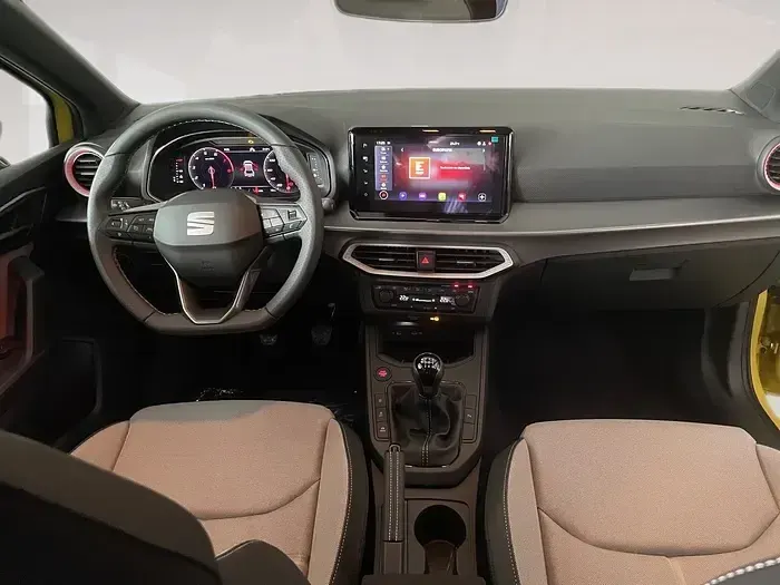 Nuevo Seat Ibiza FR 115 CV (84 kW) 2026 Amarillo Utilitario