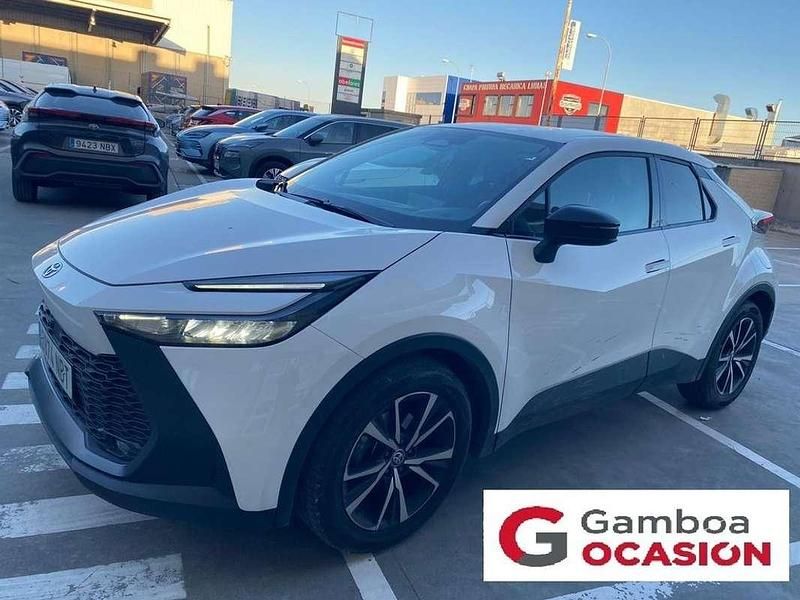 Usado Toyota C-HR Advance 141 CV (103 kW) 2025 Blanco SUV