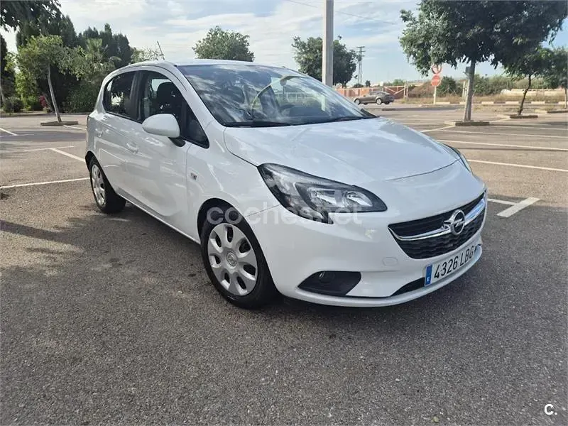 Usado Opel Corsa Selective 100 CV (73 kW) 2019 Blanco Utilitario