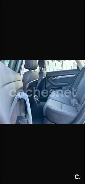 Usado Audi A6 190 CV (139 kW) 2010 Azul Berlina