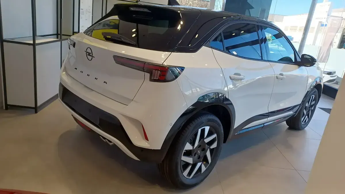 Nuevo Opel Mokka 136 CV (100 kW) 2025 Blanco SUV